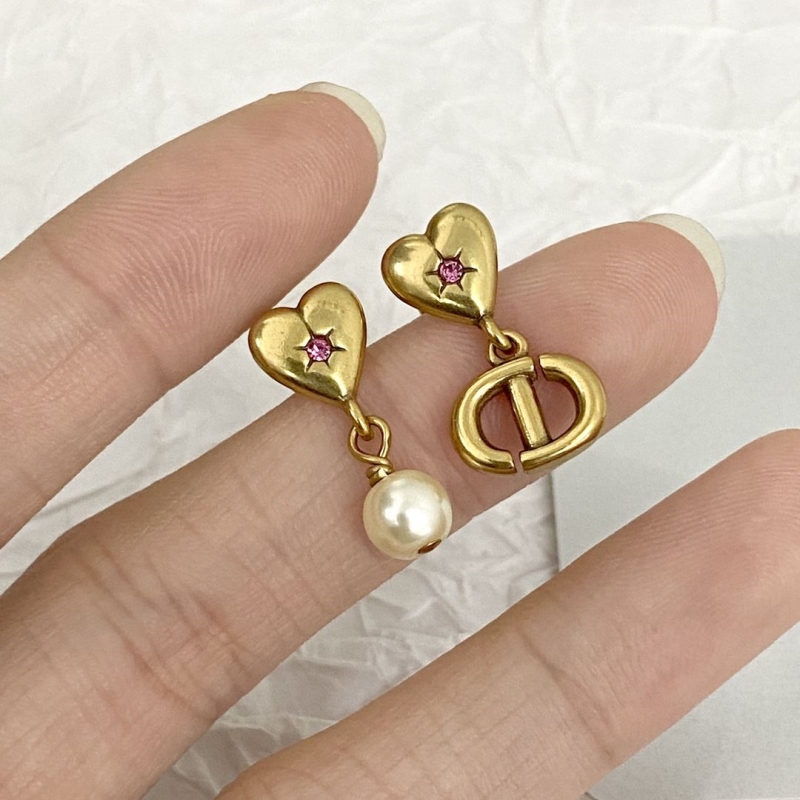chr1st1an D10r earrings